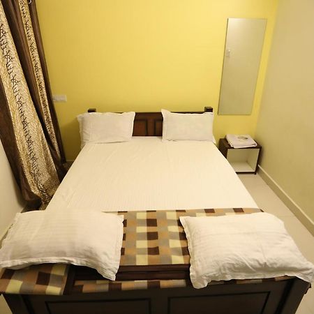Hotel Moonlight Residency Tiruchirappalli Exterior foto