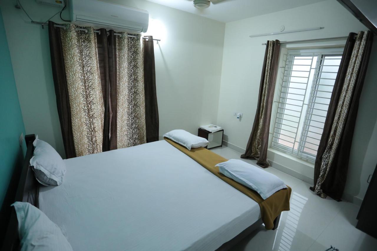 Hotel Moonlight Residency Tiruchirappalli Exterior foto